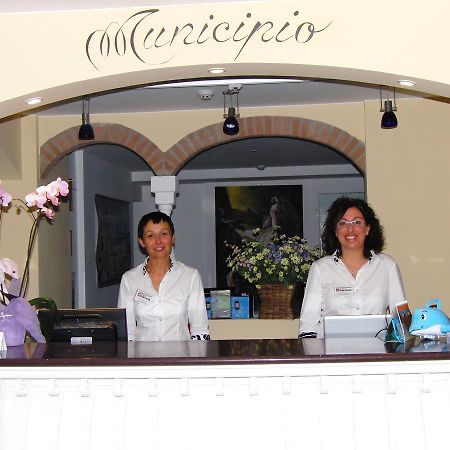 Hotel Resort Marinella Габиче Маре Екстериор снимка