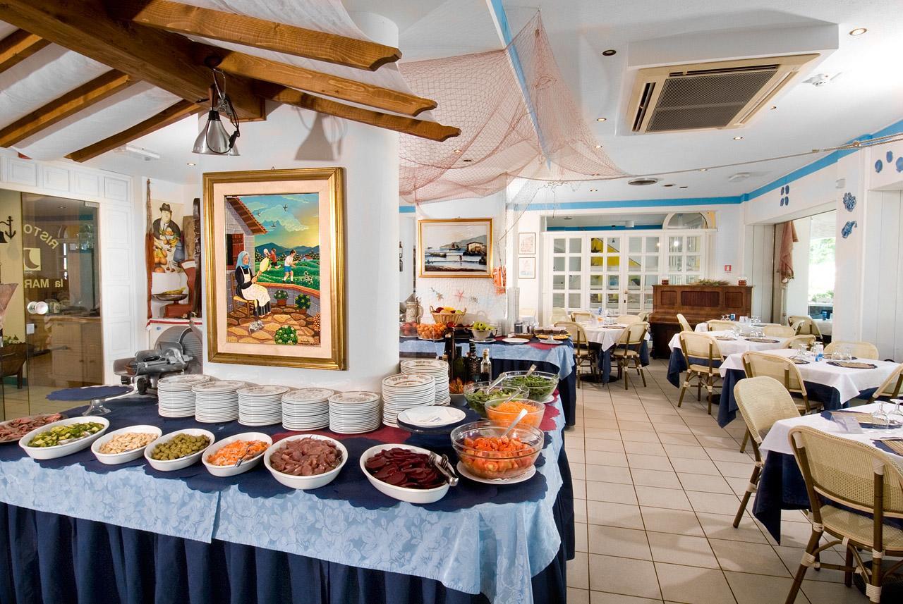 Hotel Resort Marinella Габиче Маре Екстериор снимка