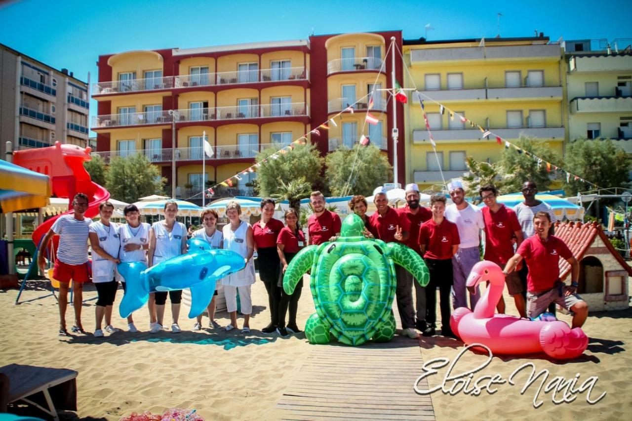 Hotel Resort Marinella Габиче Маре Екстериор снимка