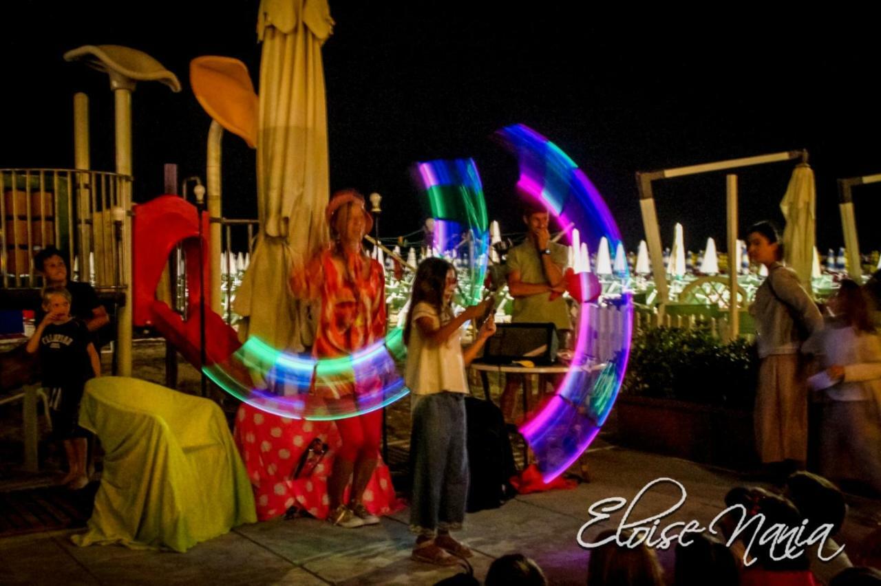 Hotel Resort Marinella Габиче Маре Екстериор снимка
